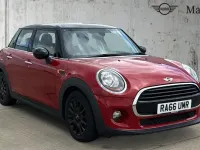 Used Mini Cooper Hatch 136 HP (100 kW) 2017 Red Hatchback