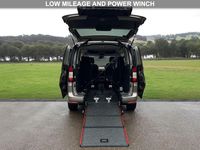 Used Ford Tourneo Connect Titanium 122 HP (89 kW) 2024 Silver MPV