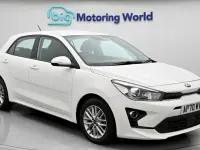 Used Kia Rio 101 HP (74 kW) 2020 White Hatchback