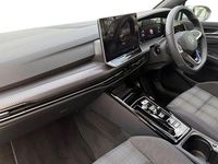 Used VW Golf VIII GTE 272 HP (200 kW) 2025 Blue Hatchback