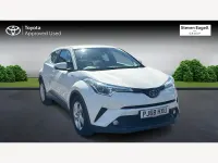 Used Toyota C-HR 122 HP (89 kW) 2019 White SUV