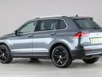 Używany VW Tiguan SE 150 KM (110 kW) 2018 Szary SUV