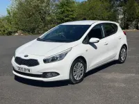 Used Kia Ceed 2015 White Hatchback