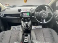 Używany Mazda 2 Edition 2014 Niebieski Hatchback