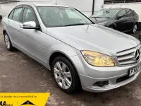 Begagnad Mercedes C220 Executive 170 HK (125 kW) 2010 Silver Sedan