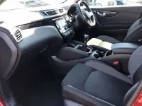 Used Nissan Qashqai N-Connecta 138 HP (101 kW) 2020 Red SUV