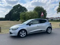 Used Renault Clio Dynamique 90 HP (66 kW) 2015 Silver Hatchback