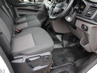 Used Ford Transit Custom 130 HP (95 kW) 2021 White Van