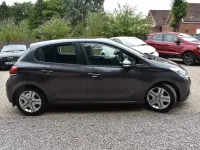 Used Peugeot 208 Active 100 HP (73 kW) 2019 Grey Hatchback