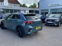 Used VW T-Roc R-line 150 HP (110 kW) 2024 Blue SUV