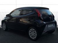Used Toyota Aygo X-play 72 HP (52 kW) 2021 Hatchback