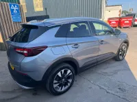Used Vauxhall Grandland X Sport 130 HP (95 kW) 2018 Grey SUV