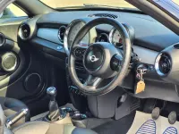 Used Mini Cooper Roadster 122 HP (89 kW) 2013 Cream Cabriolet