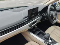 Używany Audi A4 Black Edition 147 KM (108 kW) 2022 Niebieski Sedan/Limuzyna