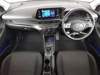 Usado Hyundai Bayon SE 100 HP (73 kW) 2022 Azul SUV