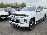 Used Mitsubishi L200 150 HP (110 kW) 2019 White Pickup