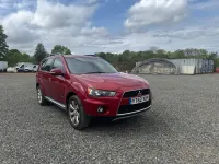 Usado Mitsubishi Outlander 174 HP (127 kW) 2012 Vermelho SUV