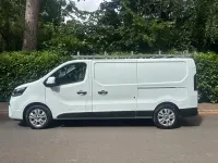 Used Nissan Primastar Tekna 130 HP (95 kW) 2023 White MPV