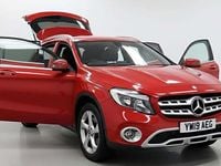 Used Mercedes GLA200 Executive 136 HP (100 kW) 2019 Red SUV