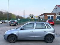 Second-hand Vauxhall Corsa Design Edition 2005 Argintiu Hatchback