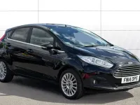 Begagnad Ford Fiesta Titanium 100 HK (73 kW) 2014 Halvkombi