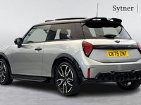 Usado Mini John Cooper Works Hatch 228 CV (167 kW) 2025 Plateado Utilitario