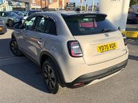 New Fiat 600 S 99 HP (72 kW) 2025 Brown SUV