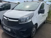 Used Vauxhall Vivaro S 95 HP (69 kW) 2019 White MPV