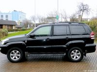 Usado Toyota Land Cruiser 164 HP (120 kW) 2005 SUV