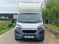 Begagnad Peugeot Boxer 130 HK (95 kW) 2017 Vit Van