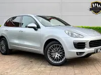 Used Porsche Cayenne 262 HP (192 kW) 2016 Silver SUV