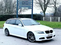 Begagnad BMW 320 Sport Line 184 HK (135 kW) 2012 Vit Kombi