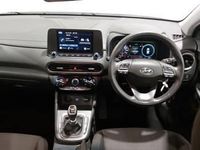 Used Hyundai Kona SE 120 HP (88 kW) 2022 White SUV