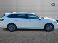 Used VW Passat Elegance 147 HP (108 kW) 2025 White Estate
