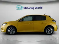 Used Peugeot 208 Allure+ 100 HP (73 kW) 2024 Yellow Hatchback