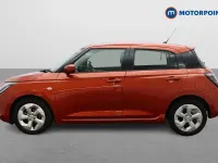 Używany Suzuki Swift 82 KM (60 kW) 2025 Pomarańczowy Hatchback