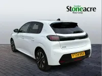 Used Peugeot 208 Allure 101 HP (74 kW) 2024 White Hatchback