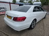 Usado Mercedes E220 SE 2015 Branco Sedan