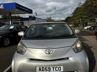 Used Toyota iQ 68 HP (50 kW) 2009 Silver Hatchback