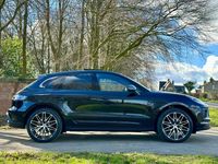 Begagnad Porsche Macan 265 HK (194 kW) 2023 Svart SUV