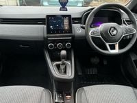 Used Renault Clio V Techno 143 HP (105 kW) 2024 Blue Hatchback