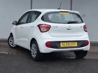 Used Hyundai i10 SE 87 HP (63 kW) 2018 White Hatchback