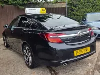 Used Vauxhall Insignia Edition 140 HP (102 kW) 2015 Black Hatchback