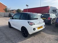 Used Vauxhall Adam S 70 HP (51 kW) 2016 White Hatchback