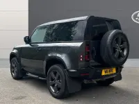 Gebraucht Land Rover Defender HSE Dynamic 249 PS (183 kW) 2024 Grau SUV
