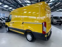 Used Ford Transit 100 HP (73 kW) 2016 Yellow Van
