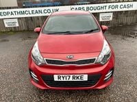 Used Kia Rio 84 HP (61 kW) 2017 Red Hatchback