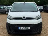 Used Citroën Dispatch 100 HP (73 kW) 2019 White MPV