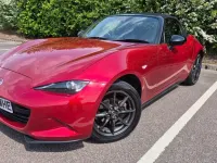 Usado Mazda MX5 Inclusive 131 HP (96 kW) 2015 Vermelho Cabrios