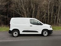 Used Vauxhall Combo 2021 White Sedan